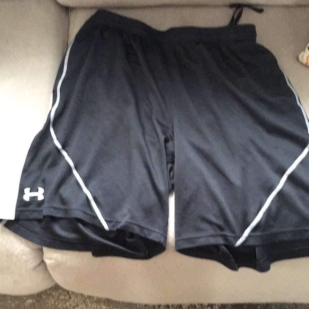 Men's under armour basketball shorts